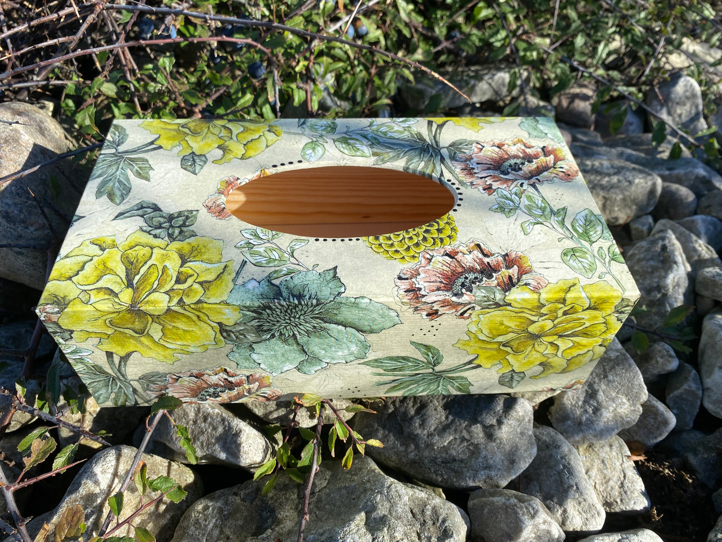 Handmade Wooden Tissue Box Cover – Decorative Tissue Holder – Floral Gray Bathroom Decor – Elegant Home Organizer