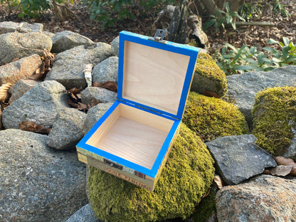 Drewniane pudełko wędkarskie handmade, pojemnik na przynęty