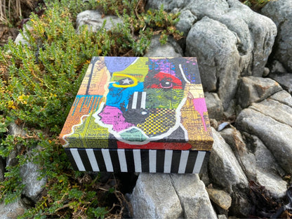 Drewniane pudełko pop-art – ręcznie zdobione, kolorowe, nowoczesna dekoracja i prezent