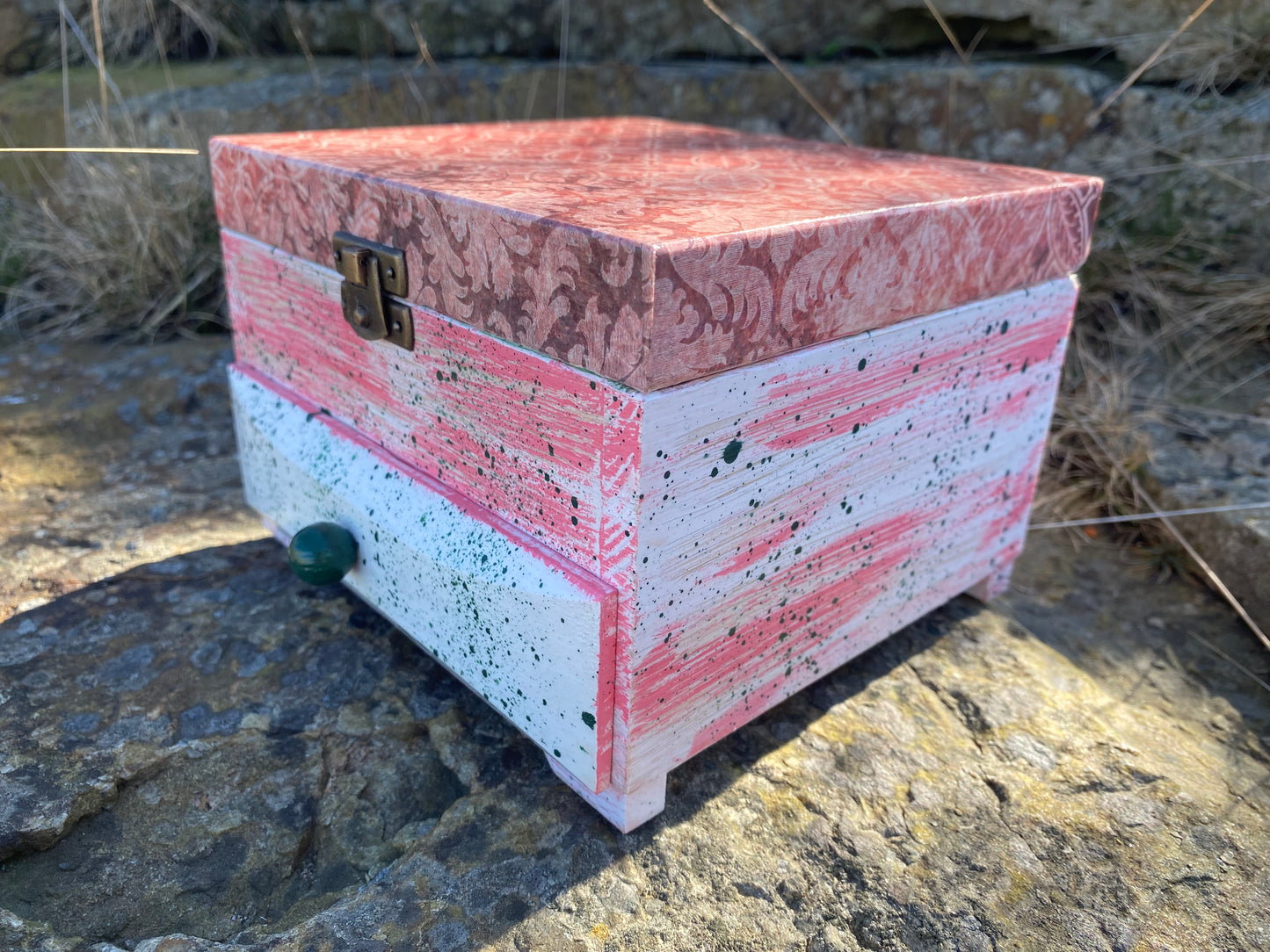 Drewniane, ręcznie zdobione pudełko na biżuterię, organizer na biżuterię, Shabby Chic decor