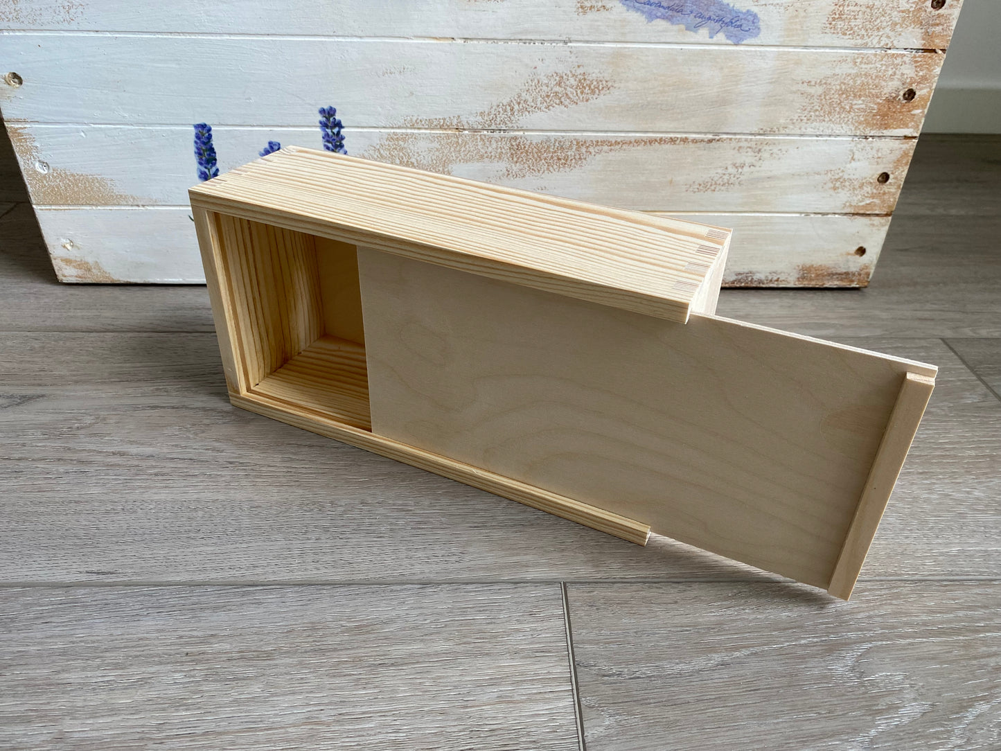 Pudełko na chusteczki surowe drewno DIY