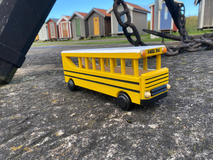 Autobus, pojazd drewniany, zabawka, dekoracja, school bus